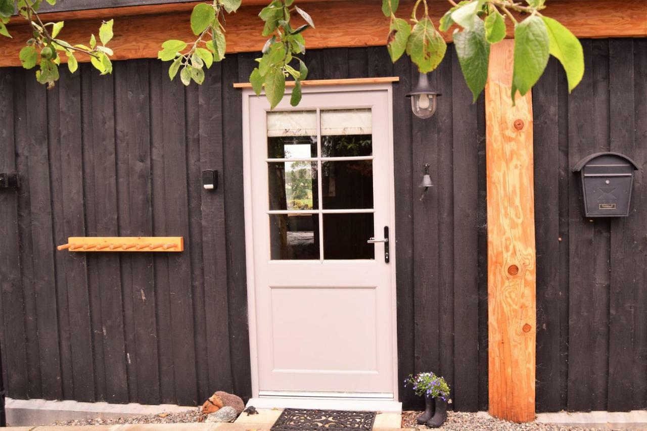 Rowanlea Lodge With Hot Tub Marykirk Exterior foto